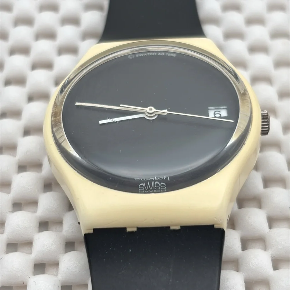 Swatch watch gw400